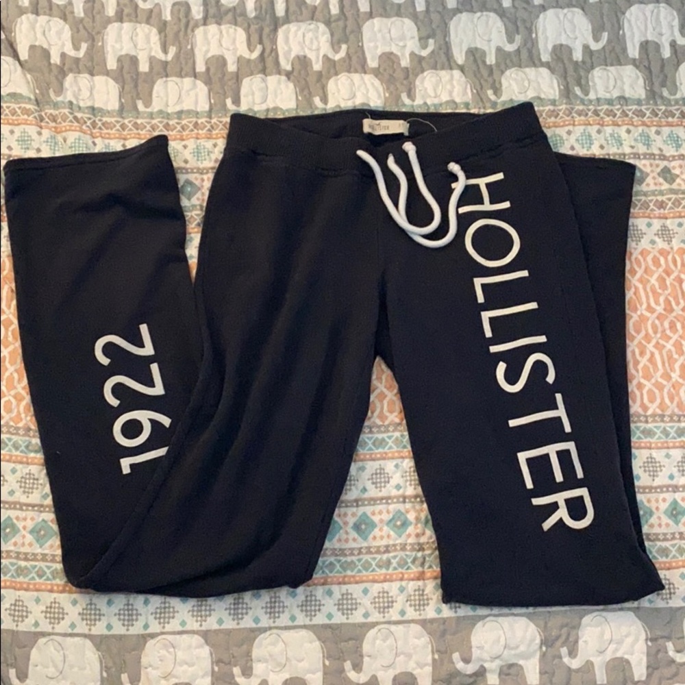 Hollister yoga pants
